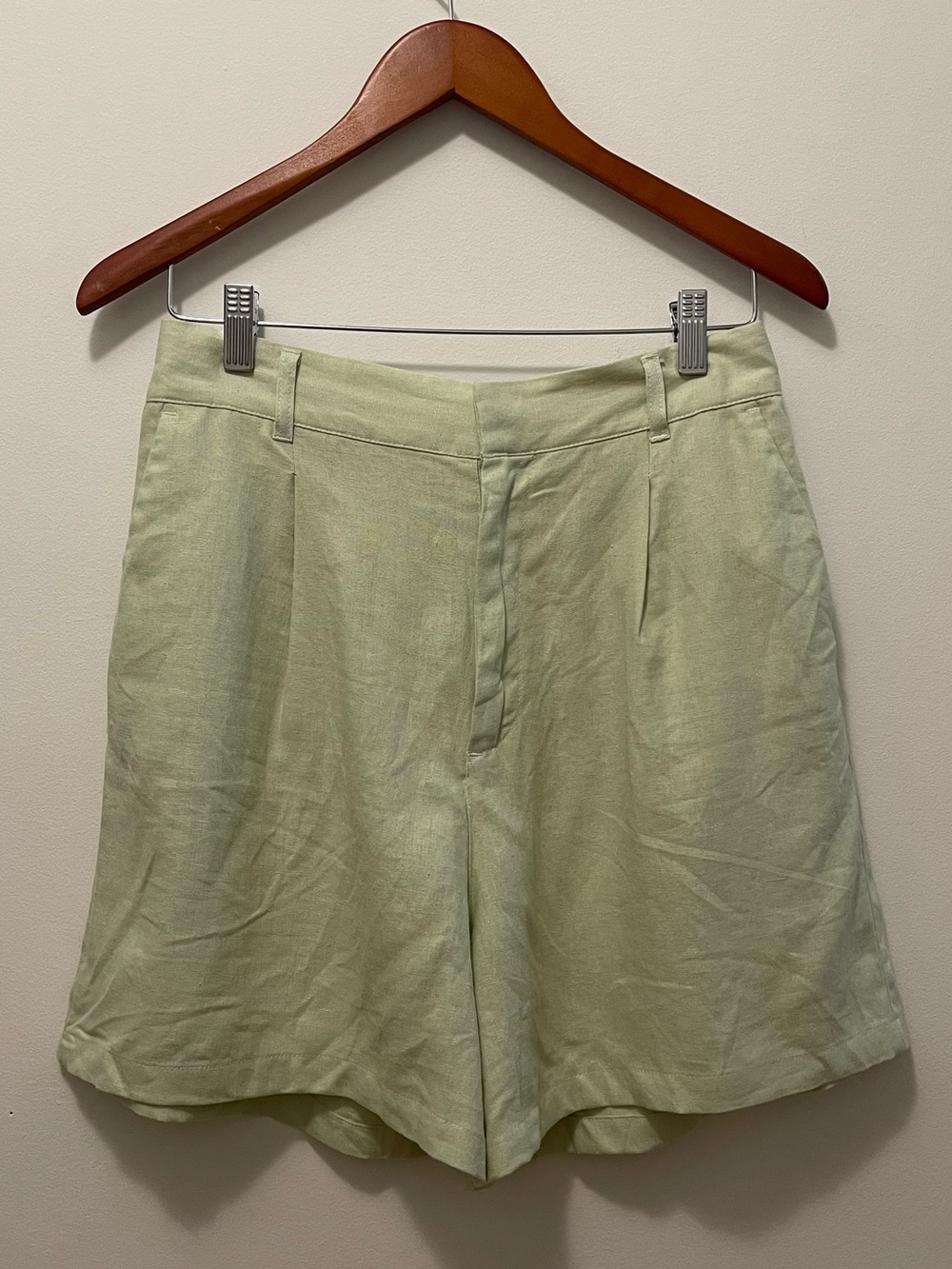 Love Tree Light Green High-Waist Linen-Blend Shorts